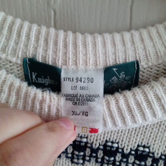 Knights of Round Table Knit Sweater - Picture 4 of 4